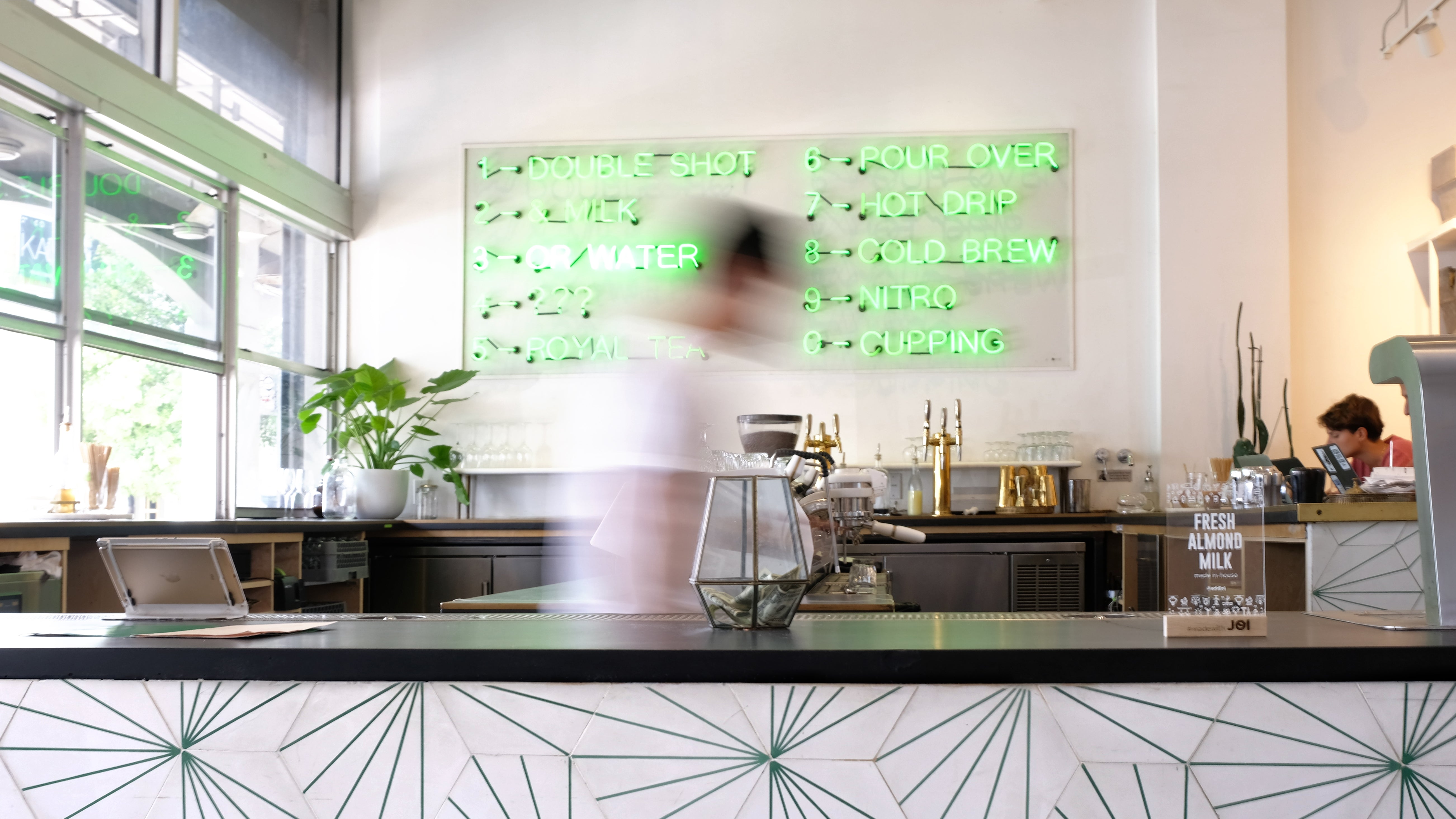 8 Reasons Why JOI is a Better Milk Alternative for Coffee Shops and Cafés