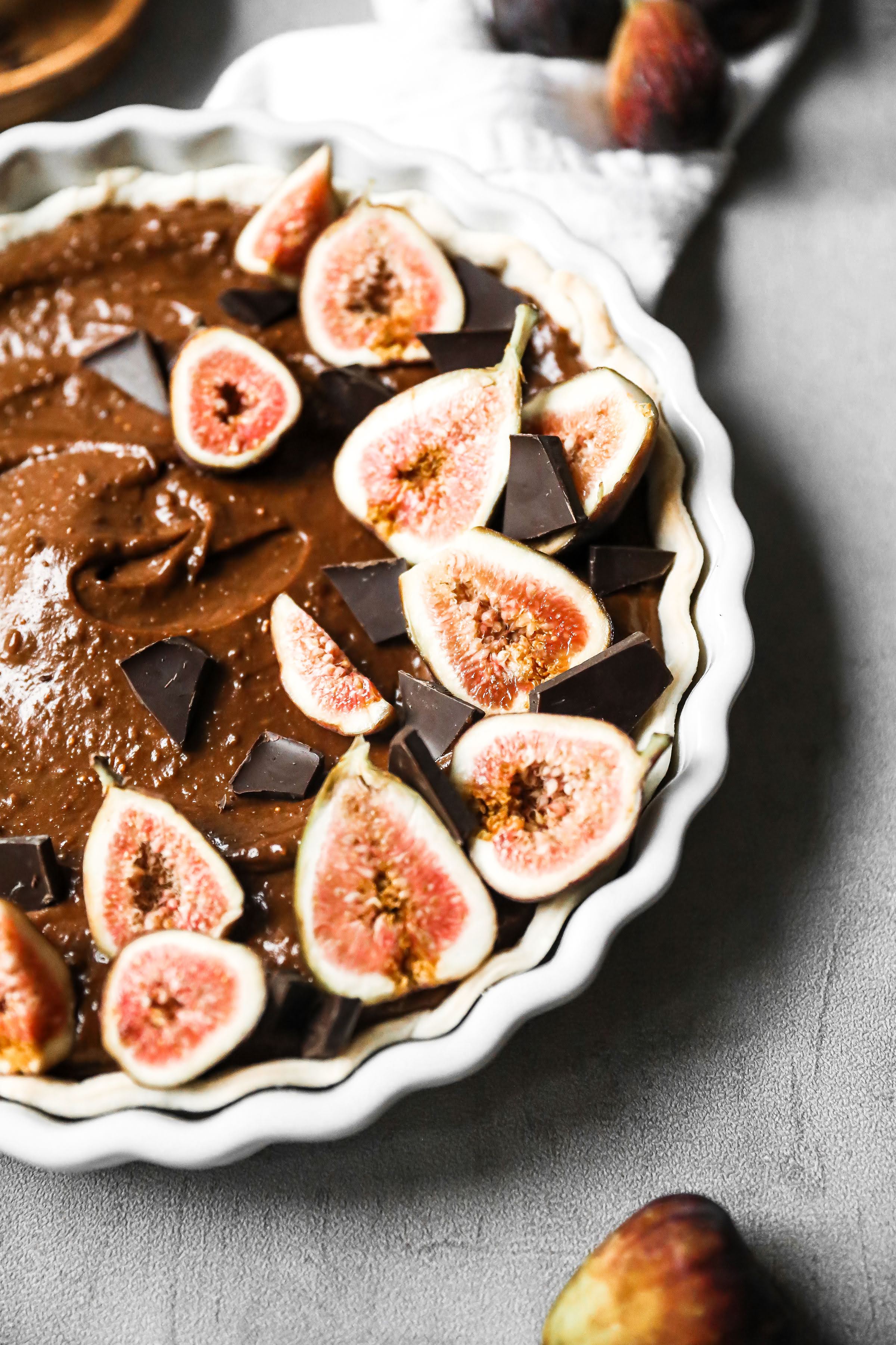 This Vegan Chocolate Fig Tart Screams Fall